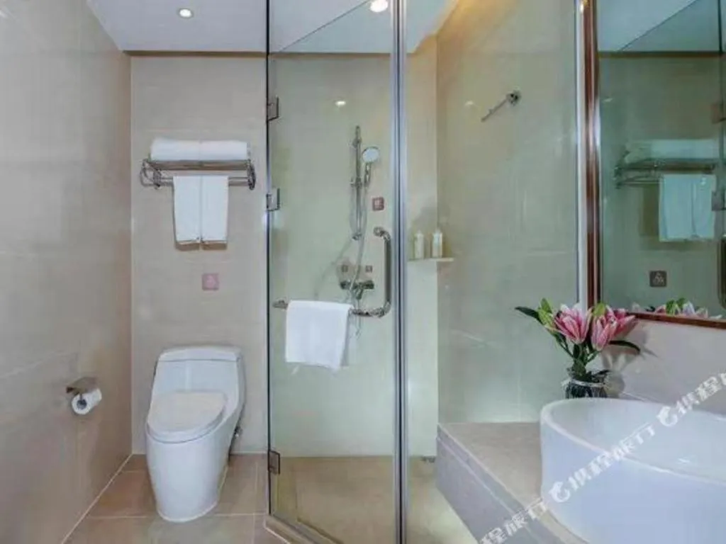 Vienna Hotel Zhuhai Huafashangdu Nanping Science Industrial Park