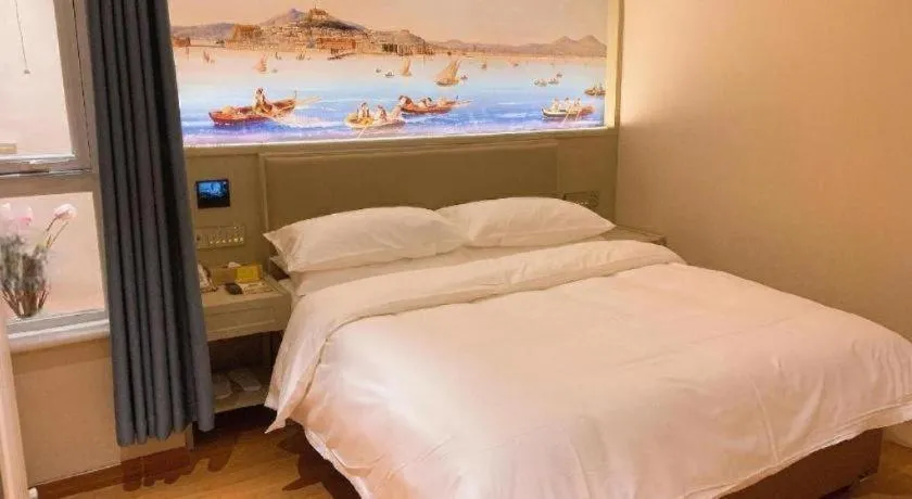 Bed in Vienna Hotel Beijing Changping Metro Station