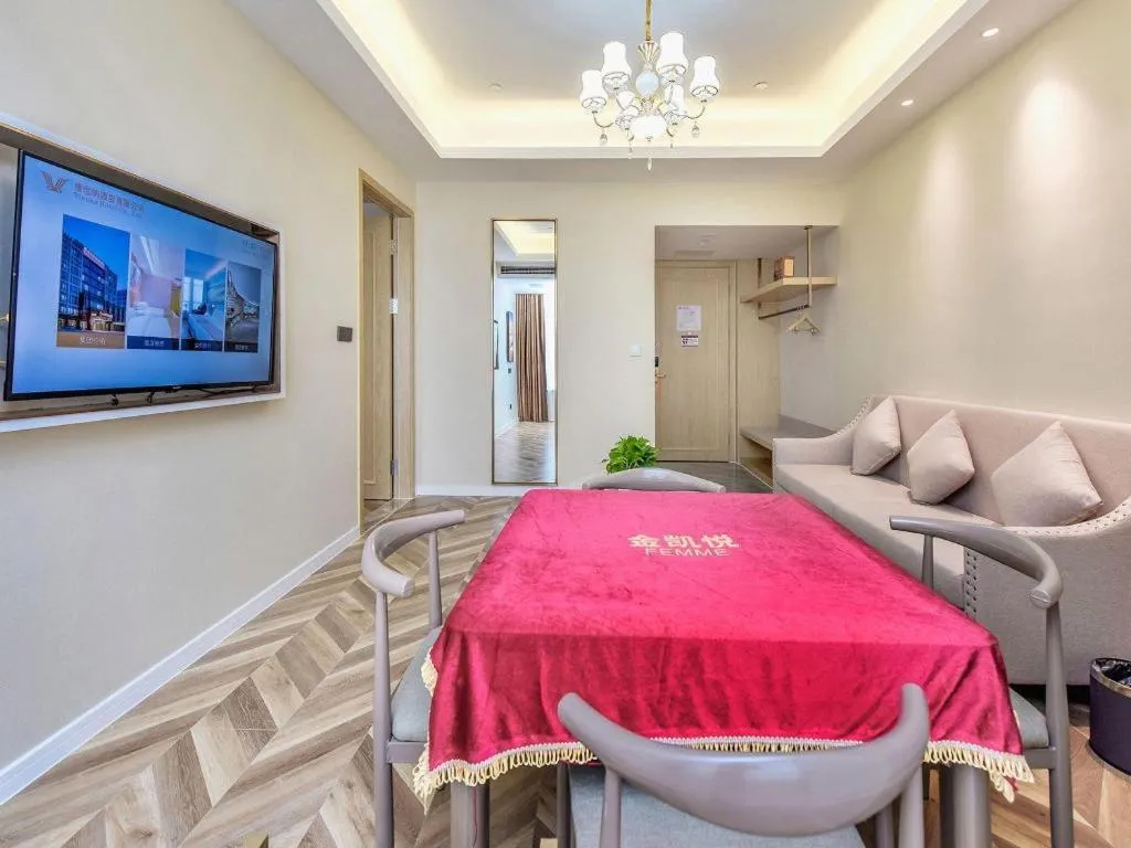 Vienna Hotel Sichuan Hejiang Yangtze River Bridge