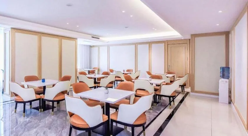 Vienna Hotel Sichuan Hejiang Yangtze River Bridge