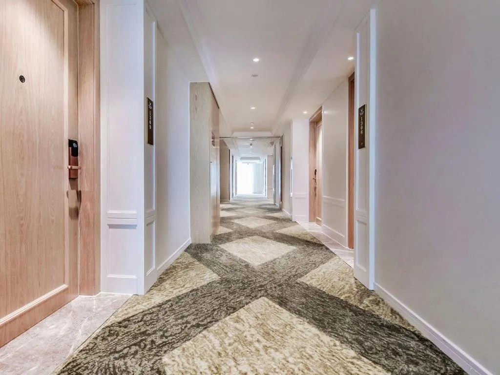 Vienna Hotel Sichuan Hejiang Yangtze River Bridge