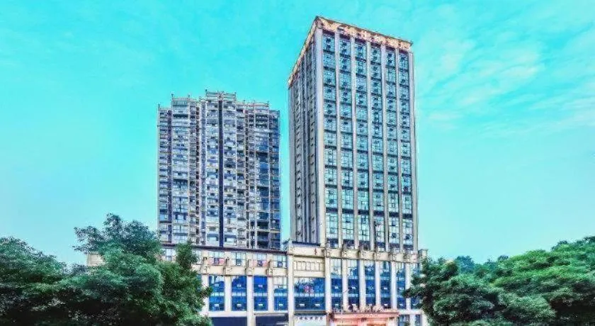 Vienna Hotel Sichuan Hejiang Yangtze River Bridge