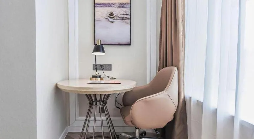 Vienna Hotel Sichuan Hejiang Yangtze River Bridge