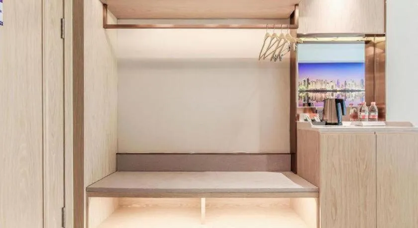 Vienna Hotel Sichuan Hejiang Yangtze River Bridge