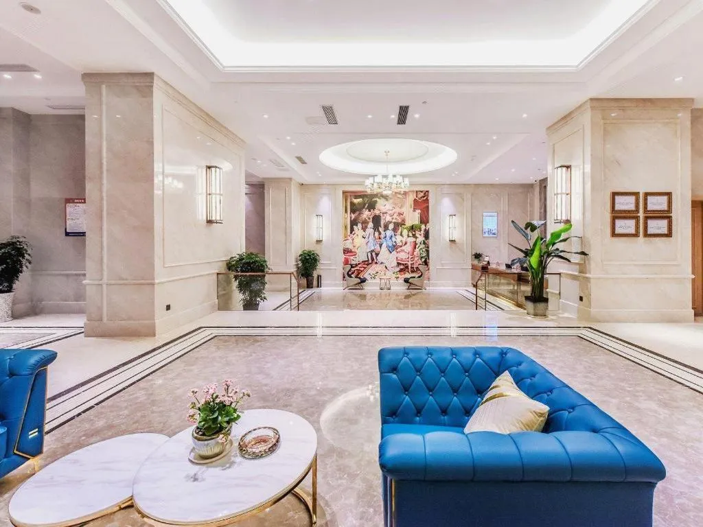 Vienna Hotel Sichuan Hejiang Yangtze River Bridge