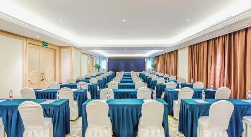 Vienna Hotel Sichuan Hejiang Yangtze River Bridge Vienna Hotel Sichuan Hejiang Yangtze River Bridge