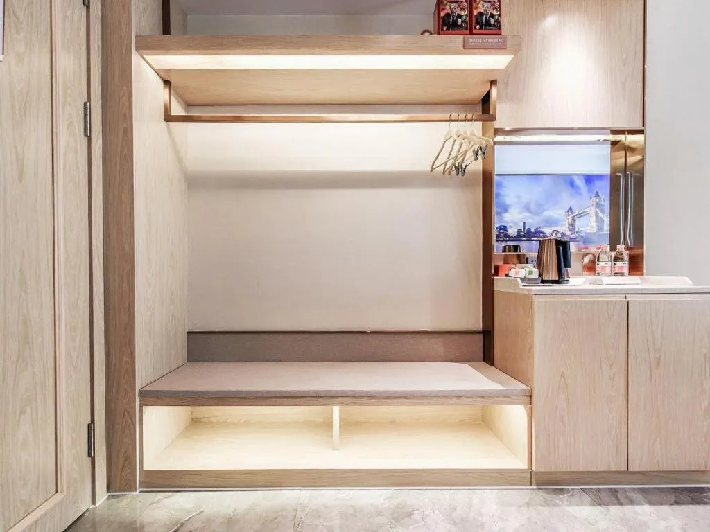 Vienna Hotel Sichuan Hejiang Yangtze River Bridge