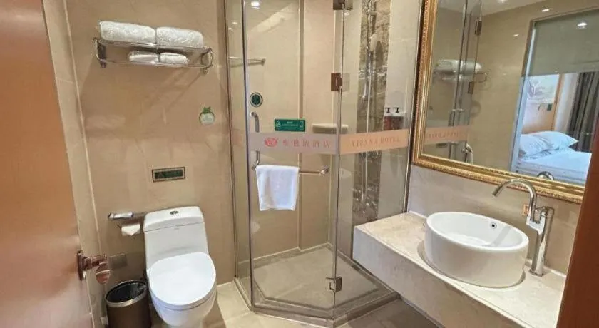 Vienna Hotel Guangxi Beiliu Passenger Station