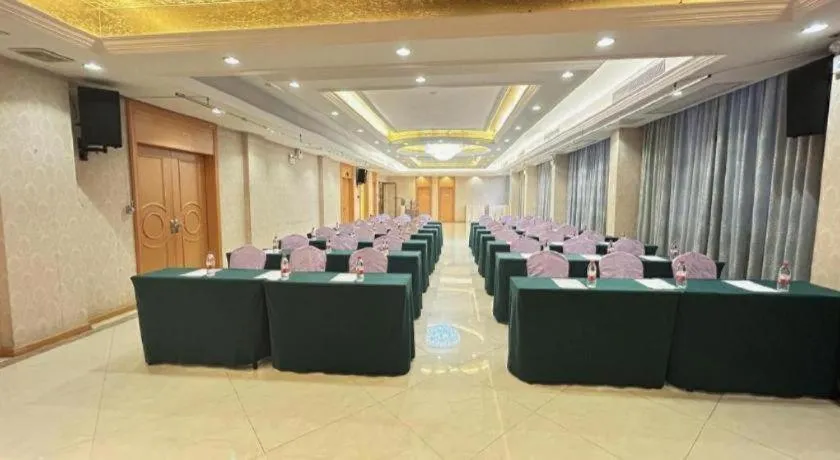 Vienna Hotel Guangxi Beiliu Passenger Station