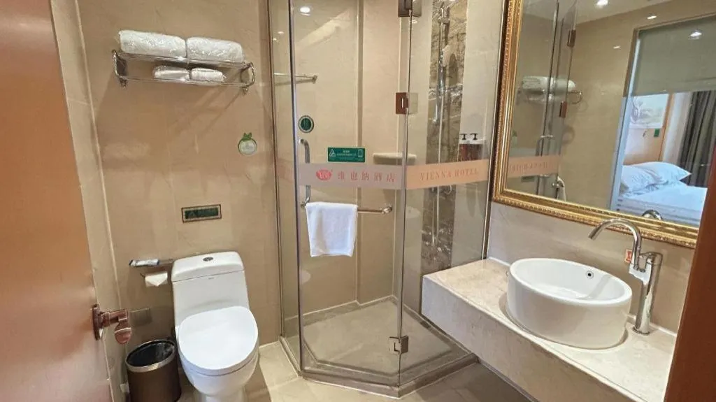 Vienna Hotel Guangxi Beiliu Passenger Station