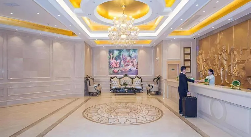 Vienna Hotel Wuhan Wenhua Avenue Jiangxia Keting Metro Station