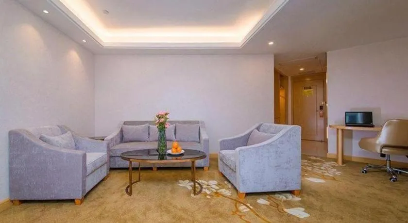 Vienna Hotel Wuhan Wenhua Avenue Jiangxia Keting Metro Station