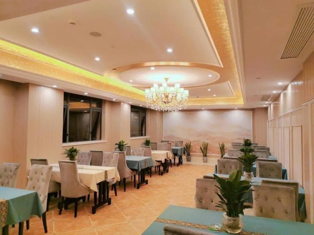 Vienna Hotel Zhejiang Lishui Qingtian Post Building