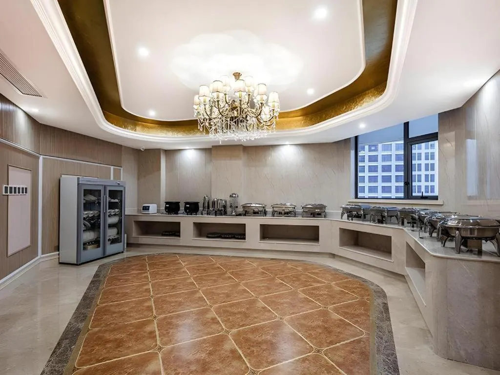 Vienna Hotel Zhejiang Lishui Qingtian Post Building