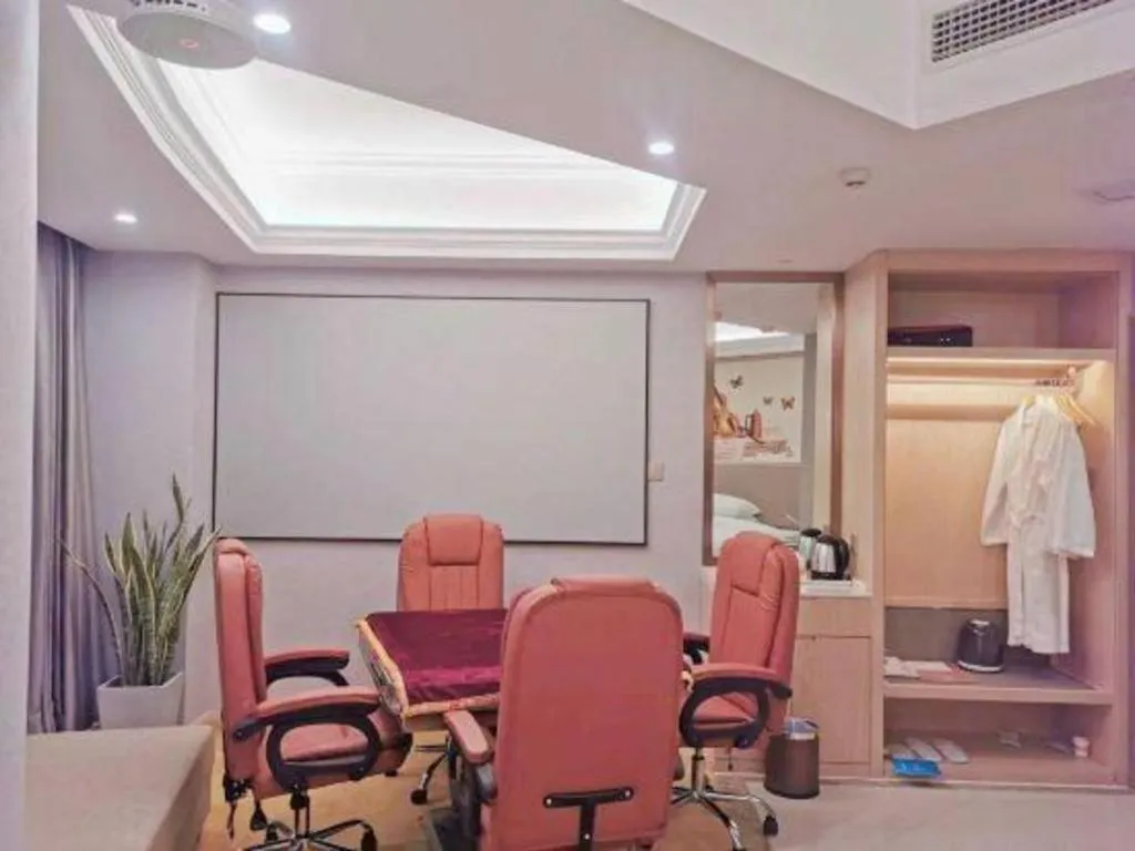 Vienna Hotel Zhejiang Lishui Qingtian Post Building