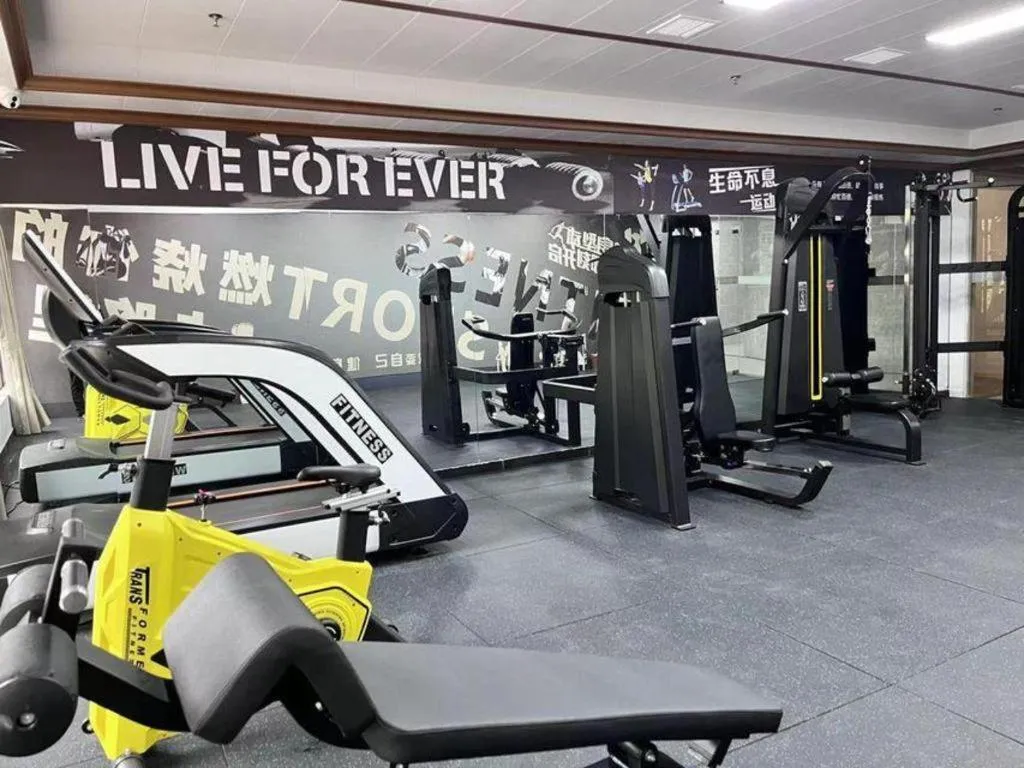 Vienna Hotel Xinfeng West High-Speed Railway Station