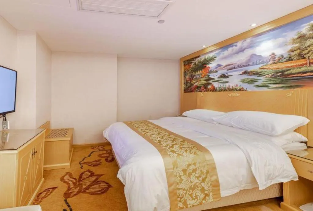 Bed in Vienna Hotel Hangzhou West Lake Qingchun Road