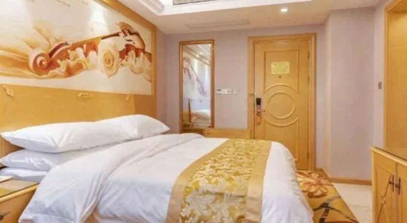 Bed in Vienna Hotel Hangzhou West Lake Qingchun Road