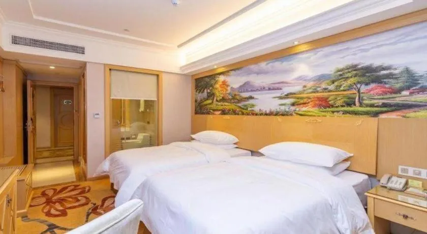 Bed in Vienna Hotel Hangzhou West Lake Qingchun Road