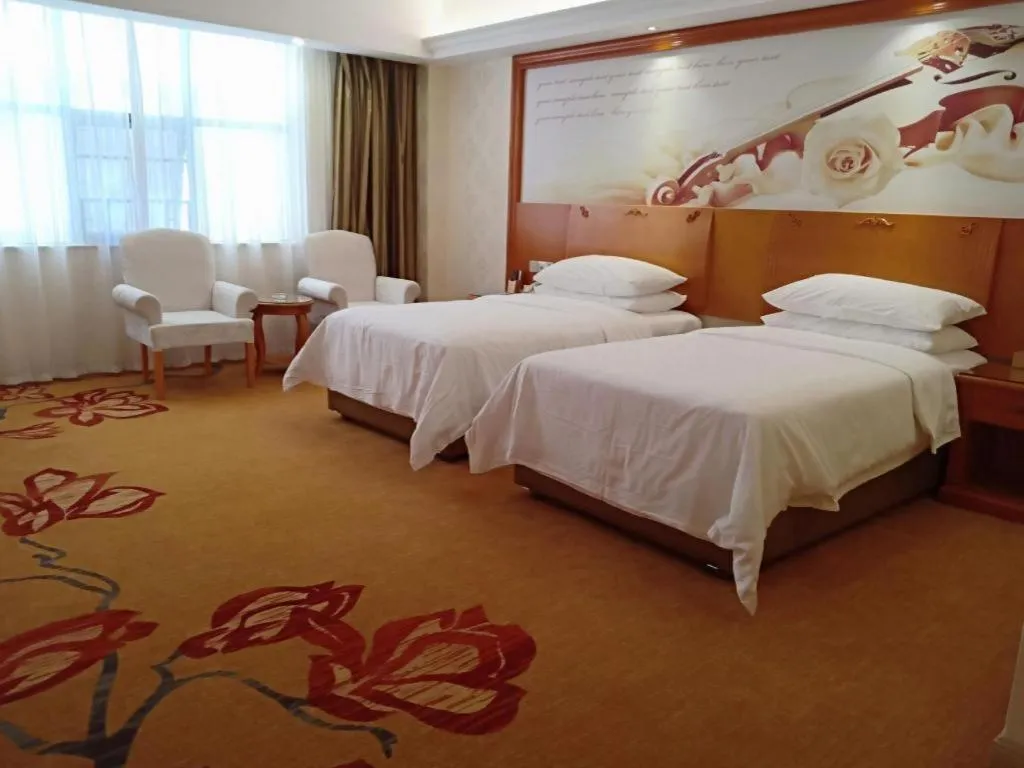 Bed in Vienna Hotel Hunan Shaoyang South Railway Station
