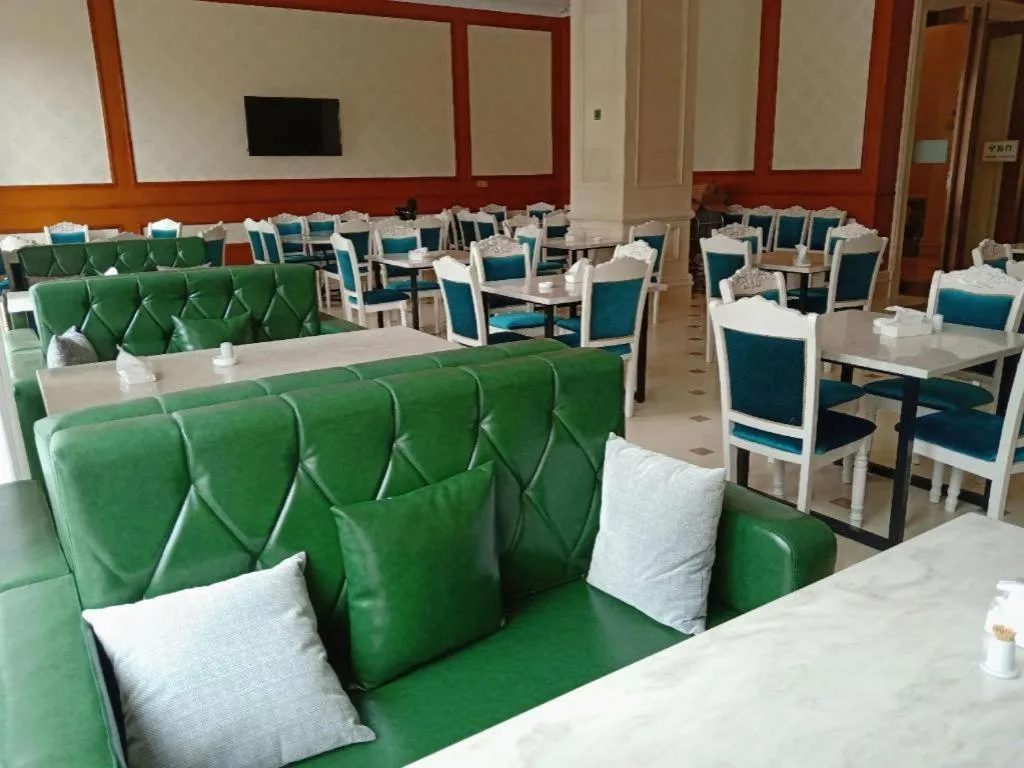 Vienna Hotel Hunan Shaoyang South Railway Station