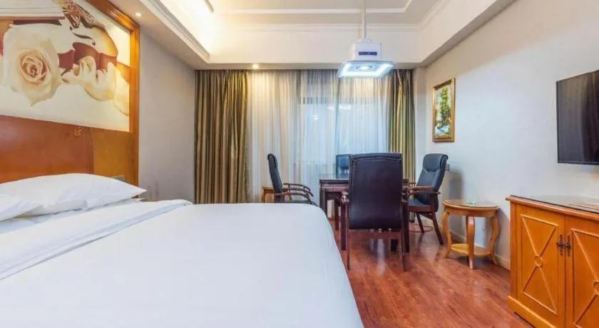 Bed in Vienna Hotel Hunan Shaoyang South Railway Station