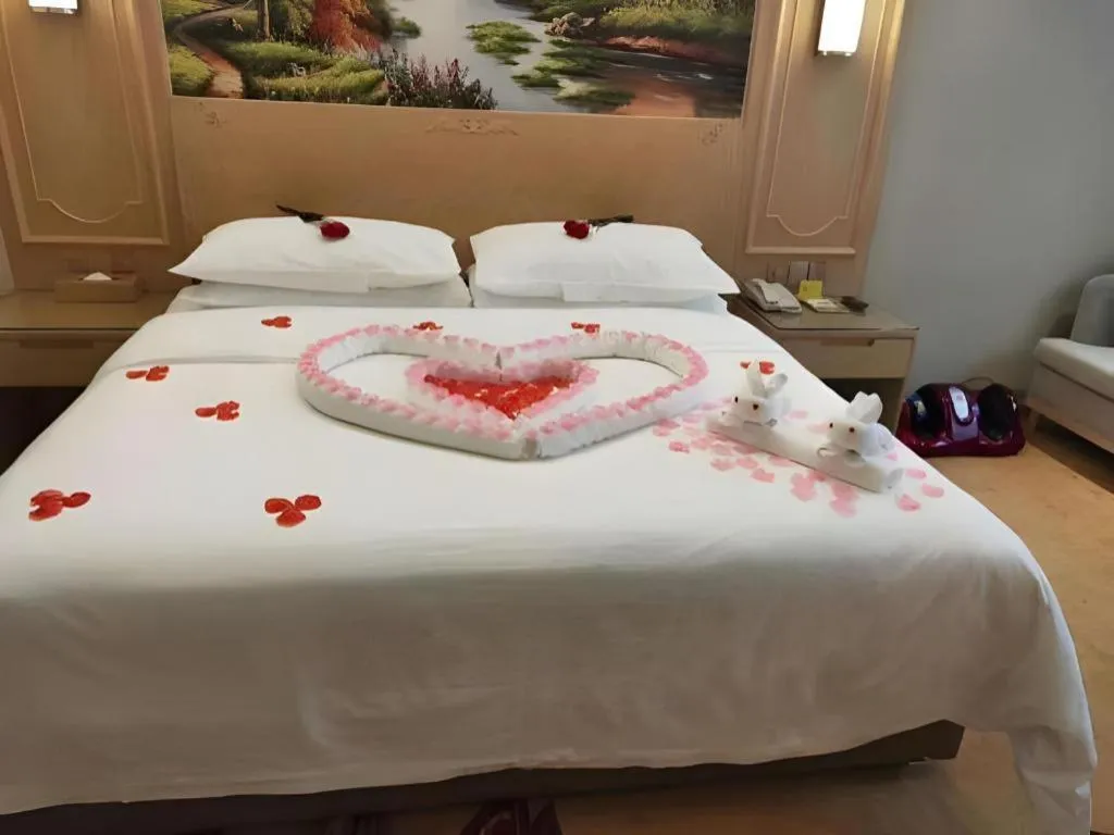 Bed in Vienna Hotel Chongqing Jiefangbei Hongyadong