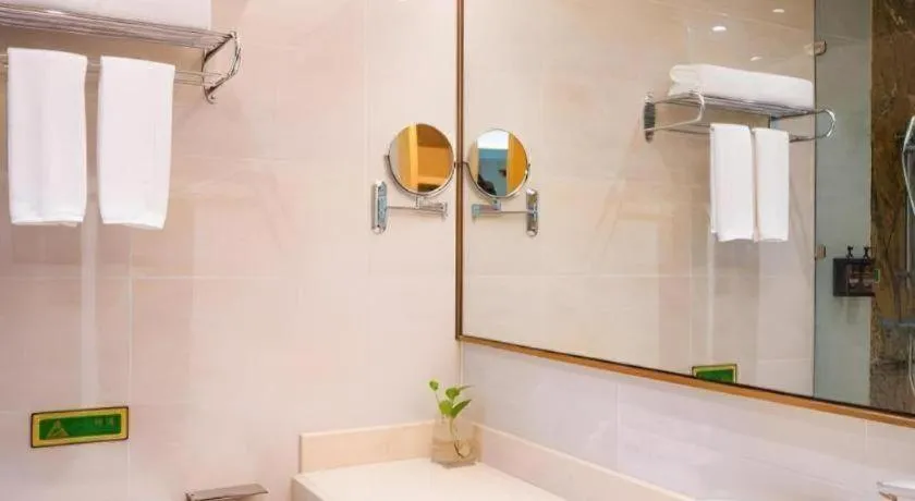 Vienna Hotel Chongqing Jiefangbei Hongyadong