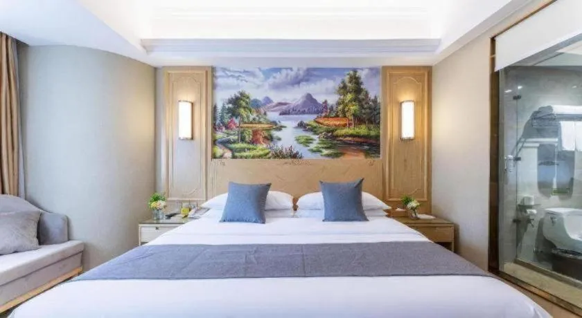 Bed in Vienna Hotel Chongqing Jiefangbei Hongyadong