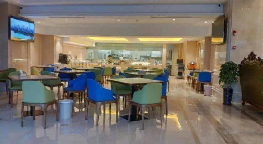 Vienna Hotel Anhui Lujiang International Building Materials Market Wuzhong