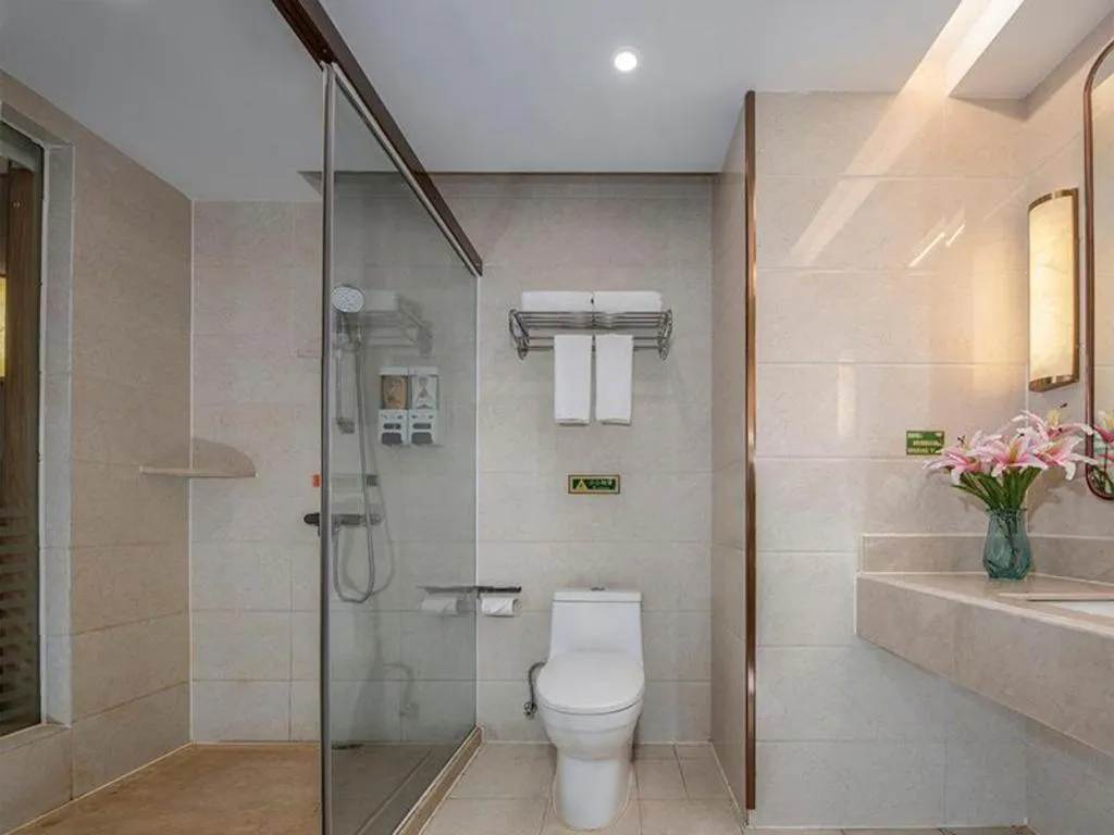 Vienna Hotel Shandong Weihai Wendeng Wenshan Road