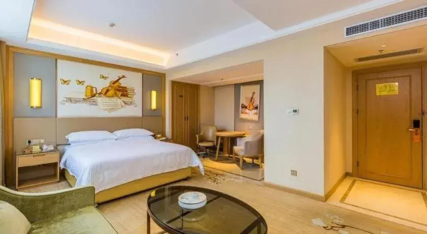 Bed in Venus International Hotel Guangdong Meizhou Fengshun Huamao Hot-Spring Bed in Venus International Hotel Guangdong Meizhou Fengshun Huamao Hot-Spring