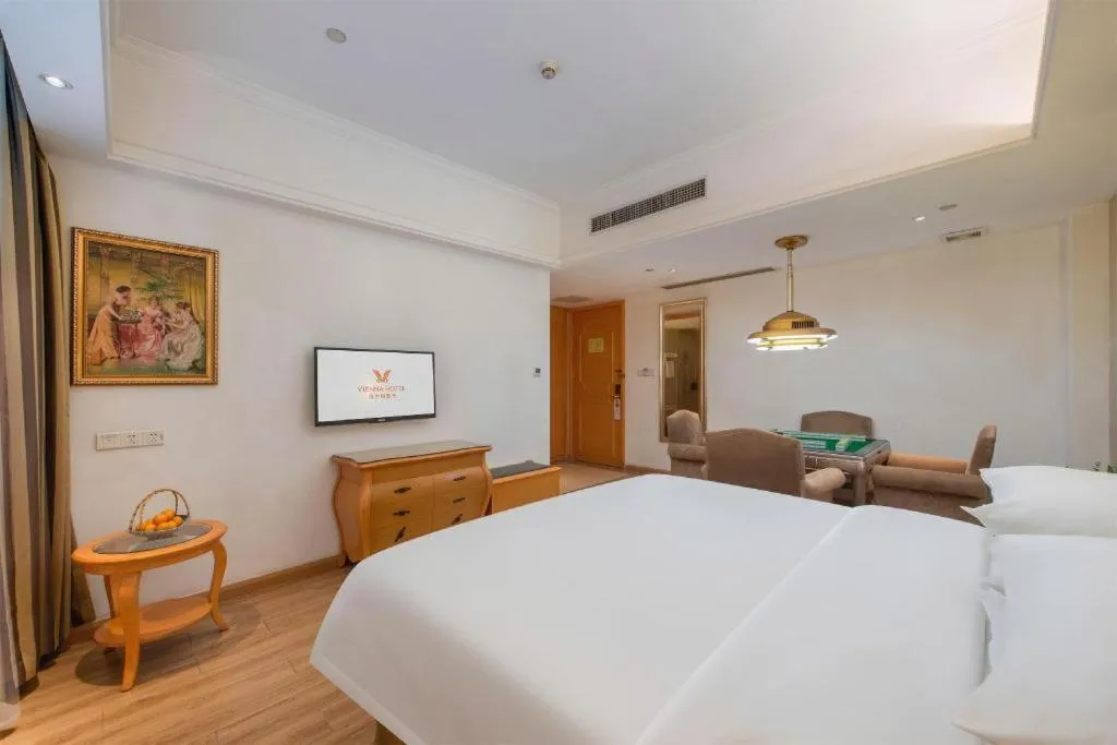 Bed in Vienna Hotel Guangdong Foshan Wenhua North Road