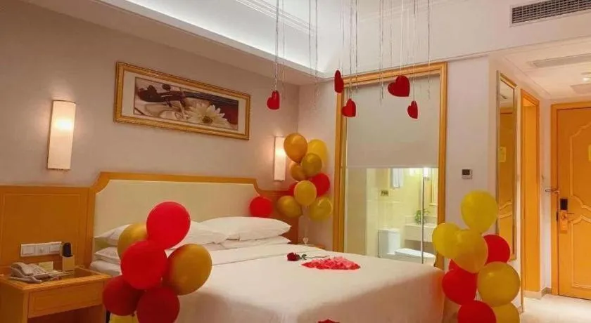 Bed in Vienna Hotel Guangdong Foshan Wenhua North Road