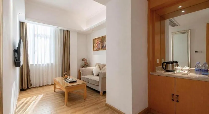 Vienna Hotel Guangdong Foshan Wenhua North Road