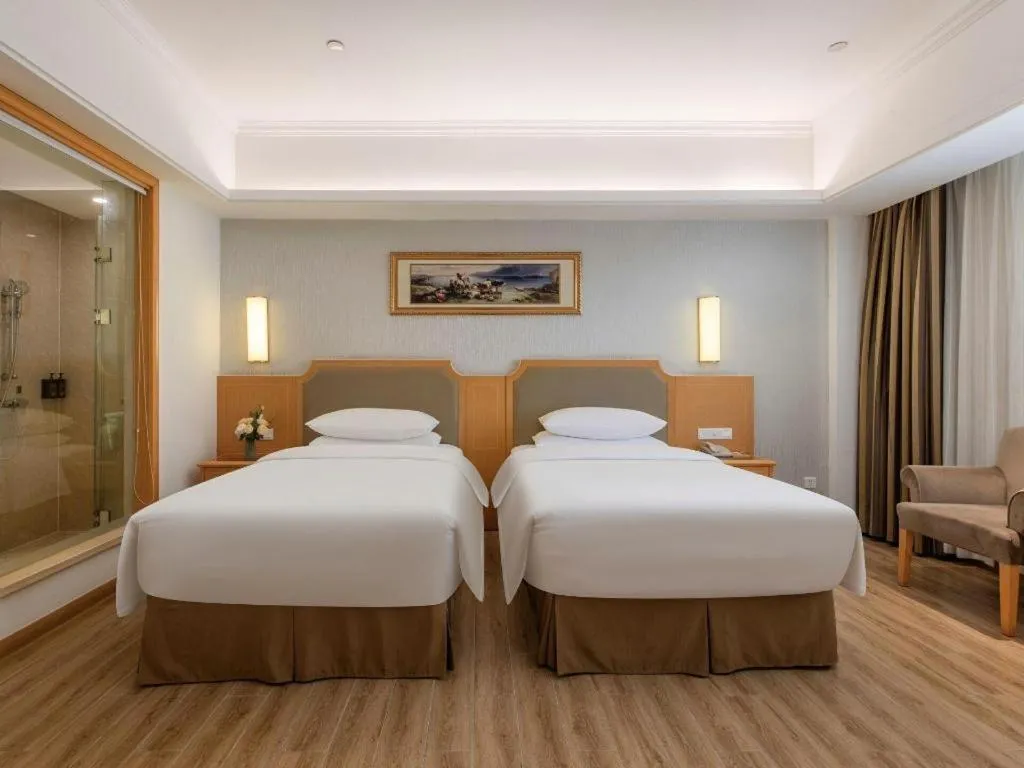 Bed in Vienna Hotel Guangdong Foshan Wenhua North Road