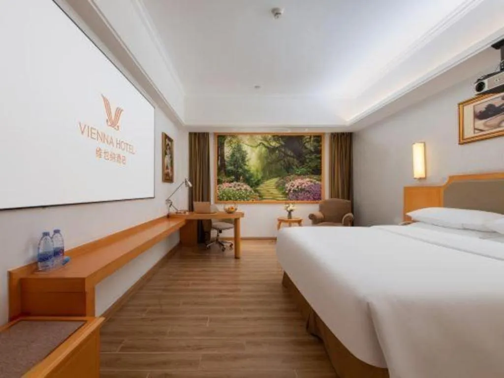 Bed in Vienna Hotel Guangdong Foshan Wenhua North Road