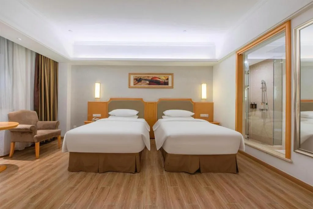 Bed in Vienna Hotel Guangdong Foshan Wenhua North Road