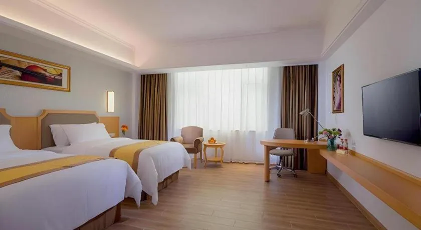 Bed in Vienna Hotel Guangdong Foshan Wenhua North Road