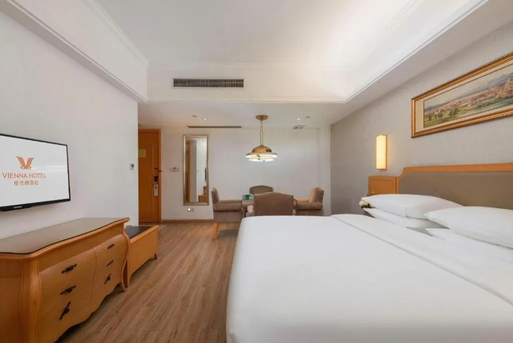 Bed in Vienna Hotel Guangdong Foshan Wenhua North Road