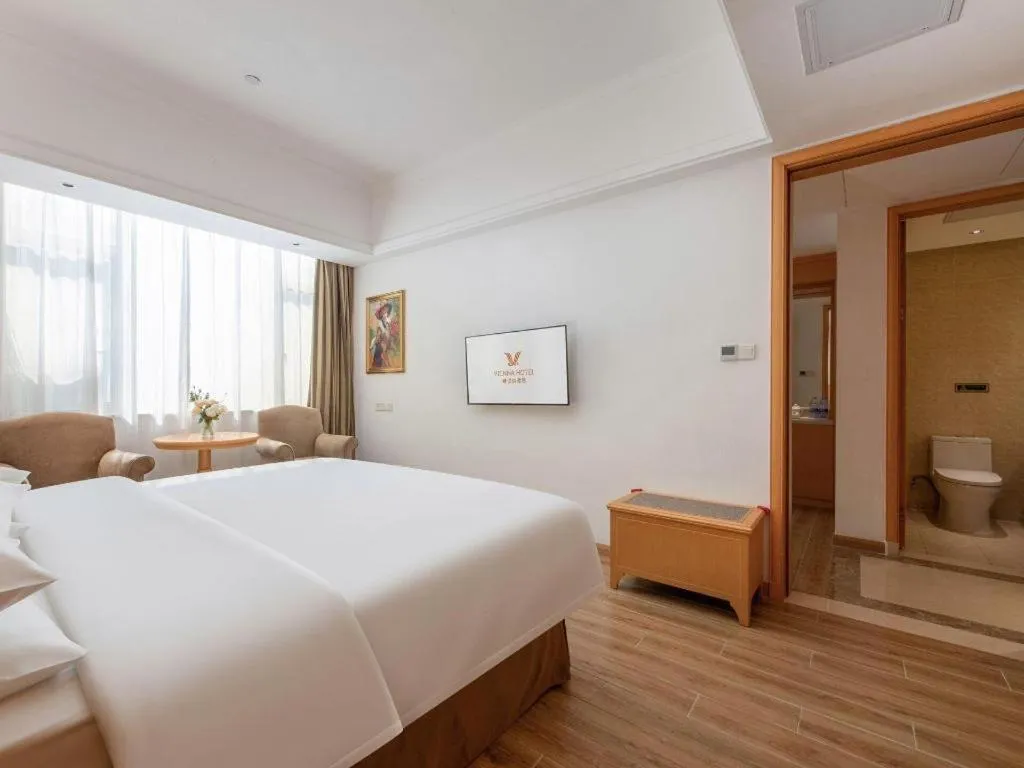 Bed in Vienna Hotel Guangdong Foshan Wenhua North Road