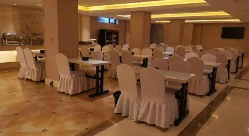 Vienna Hotel Zhengzhou Fengchan Road Fortune Plaza