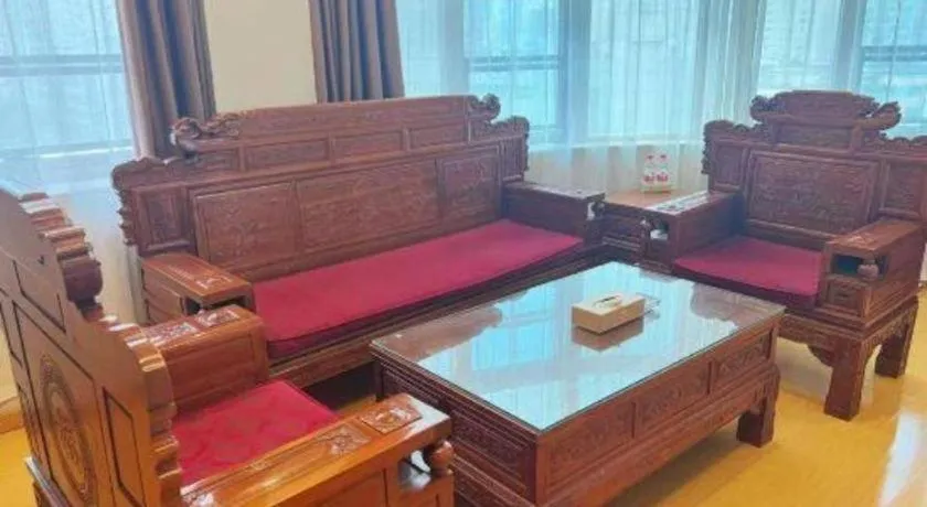 Vienna Hotel Zhengzhou Fengchan Road Fortune Plaza