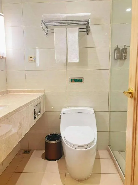 Vienna Hotel Zhengzhou Fengchan Road Fortune Plaza