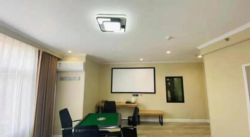 Jun Light Hotel Jiangxi Jiujiang Yongxiu County Dongyong Mall