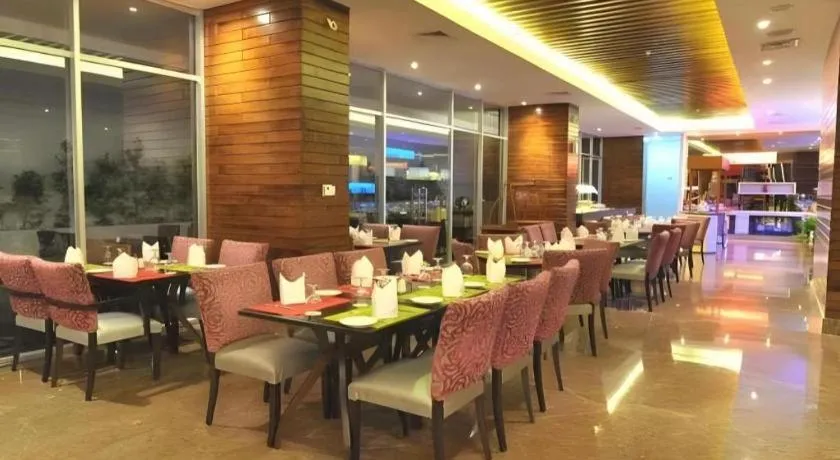 Horison Ultima Semarang