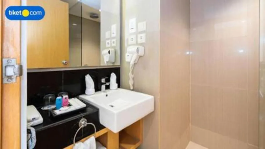 Horison Ultima Semarang