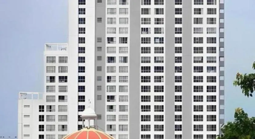 Horison Ultima Semarang