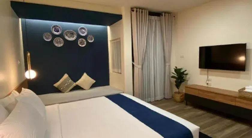 Bed in Eat Sleep Chann Bed in Eat Sleep Chann