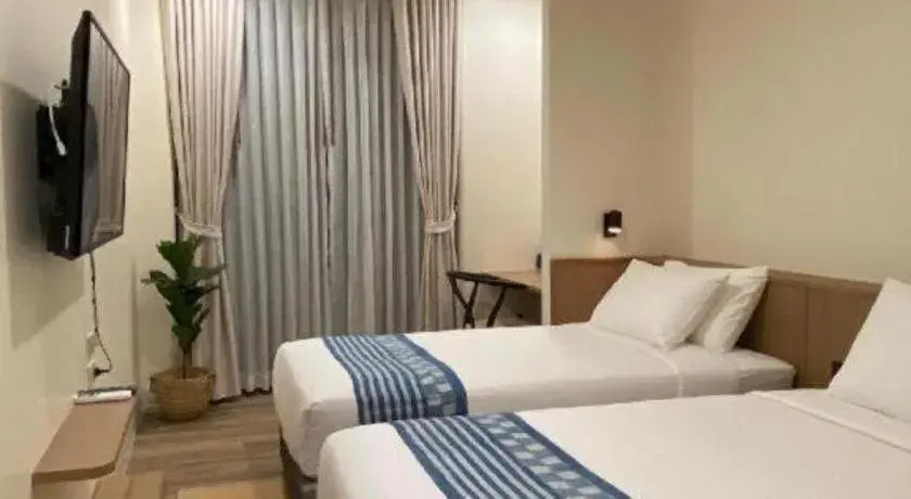 Bed in Eat Sleep Chann Bed in Eat Sleep Chann